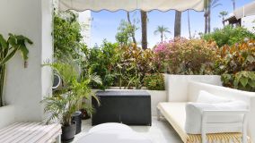 Erdgeschosswohnung zu verkaufen in Alcazaba Beach, Estepona Ost