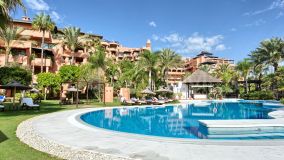 Apartamento en venta en Kempinski, Estepona Este