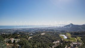 Tomt for sale in La Zagaleta, Benahavis