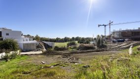 Villa for sale in La Alqueria, Benahavis