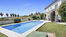 Villa for sale in Estepona Golf, Estepona Väst