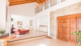 Villa for sale in Gaucin with 4 bedrooms