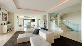 Villa en venta en Istan con 5 dormitorios