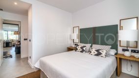 Se vende apartamento en Estepona con 4 dormitorios