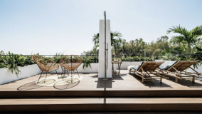 Luxury Apartment with Sea Views in Benahavis