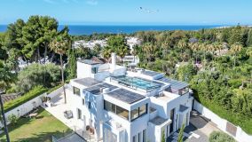 Villa for sale in La Carolina, Marbella Golden Mile