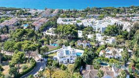 Villa for sale in La Carolina, Marbella Golden Mile