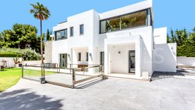 Villa for sale in La Carolina, Marbella Golden Mile