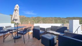 Duplex Penthouse for sale in Benahavis Centro