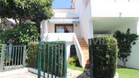 Town House for sale in Costalita, Estepona East