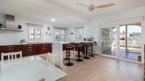 Villa for sale in Alta Vista, San Pedro de Alcantara