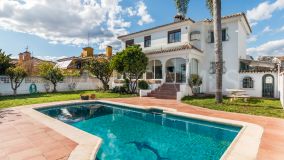 Villa for sale in Alta Vista, San Pedro de Alcantara