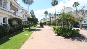 Lägenhet for sale in Los Naranjos de Marbella, Nueva Andalucia