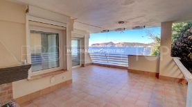 Buy apartment with 3 bedrooms in Santa Ponsa
