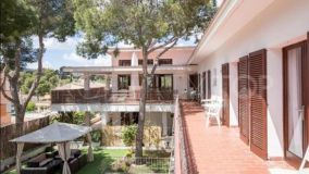 Buy 9 bedrooms house in Palmanova