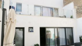 House with 4 bedrooms for sale in Consell