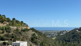 Villa for sale in El Madroñal, Benahavis