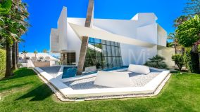 Villa for sale in Los Monteros, Marbella Öst