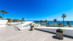 Villa for sale in Los Monteros, Marbella Öst