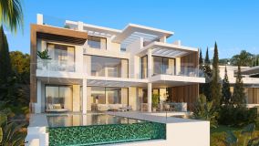 Villa in New Golden Mile, Estepona