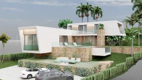 Buy Elviria villa with 4 bedrooms