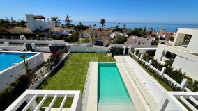 Villa for sale in Elviria, Marbella Est