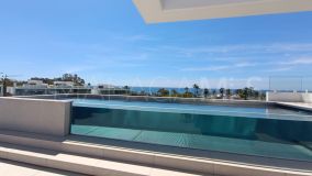 Villa for sale in Vilas 12, Marbella Golden Mile