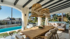 Villa for sale in Altos Reales, Marbella Golden Mile