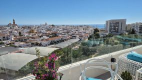 Penthouse for sale in Estepona Town