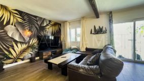 Town House for sale in Estepona