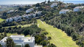 Villa en venta en El Madroñal, Benahavis