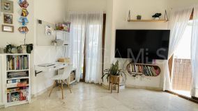 Apartamento en venta en Benahavis