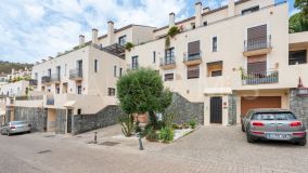 Adosado en venta en Benahavis