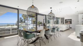 Villa for sale in Benahavis