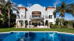 Villa for sale in La Quinta Golf, Benahavis