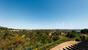 Duplex Penthouse for sale in Los Capanes del Golf, Benahavis