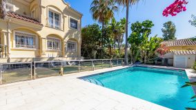 Villa zu verkaufen in Lorea Playa, Marbella - Puerto Banus