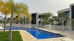Comprar apartamento planta baja en Azahar de Marbella de 3 dormitorios