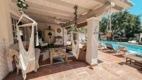 Villa for sale in Nueva Andalucia, Marbella