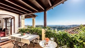 For sale La Heredia town house with 2 bedrooms