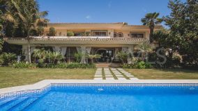 Villa en venta en Xarblanca, Marbella Ciudad