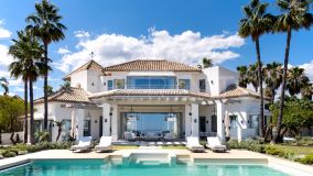For sale Monte Halcones villa with 7 bedrooms