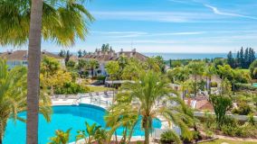 Apartamento en venta en Lomas del Rey, Marbella Golden Mile