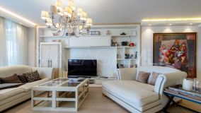 Lägenhet for sale in Playas del Duque, Marbella - Puerto Banus