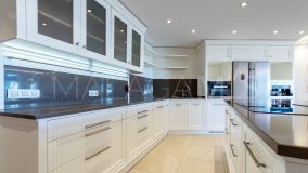 Lägenhet for sale in Playas del Duque, Marbella - Puerto Banus