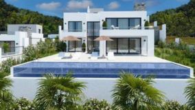 Villa in La Mairena for sale
