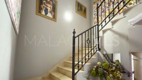 Town House for sale in La Alzambra, Nueva Andalucia