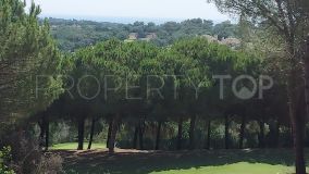 Spectacular plot located in Sotogrande alto, frontline of golf course and with panoramic views to the sea