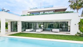 Villa for sale in Casasola, Estepona East