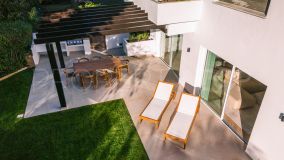 Duplex garden apartment on the Golden Mile, Marbella